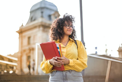 Colleges in California